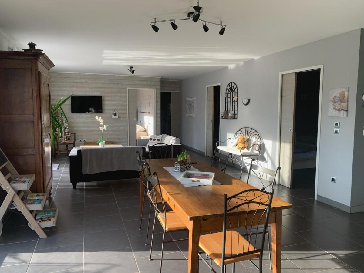 Gite Sud Deux Sevres Marigny  エクステリア 写真