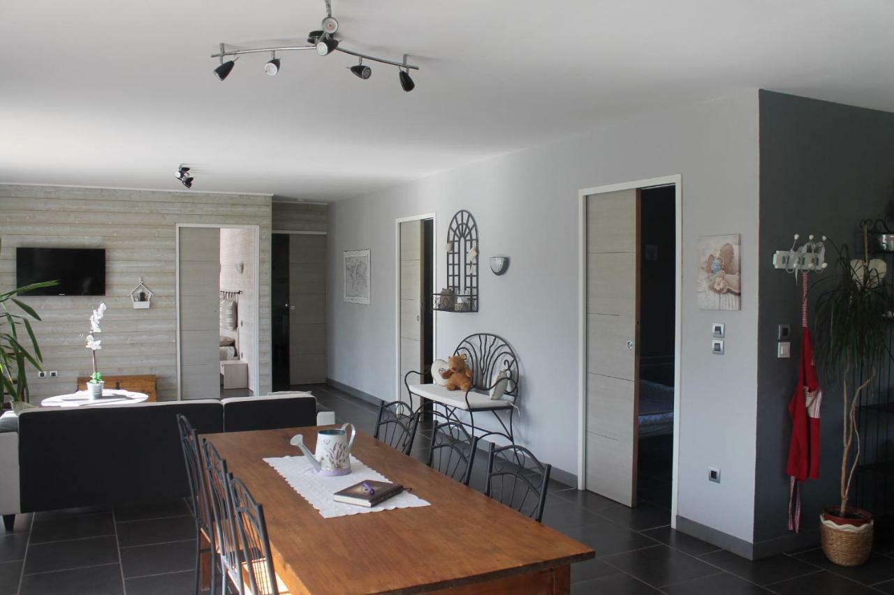 Gite Sud Deux Sevres Marigny  エクステリア 写真